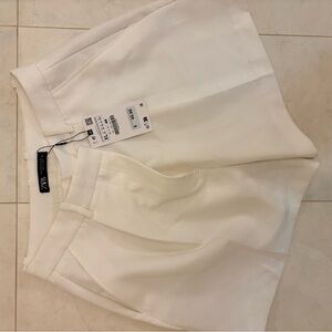 Zara White Bermuda Shorts Casual Style